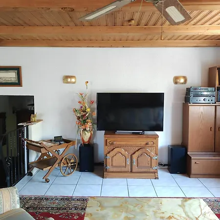 Apartment O2 - Gehobene 4-zimmer 145qm Fuer 1-6 Personen 2x Dz 1x Zz *